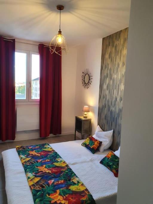 Appartement F3 Eurexpo Groupama Stadium Meyzieu Centre Bagian luar foto
